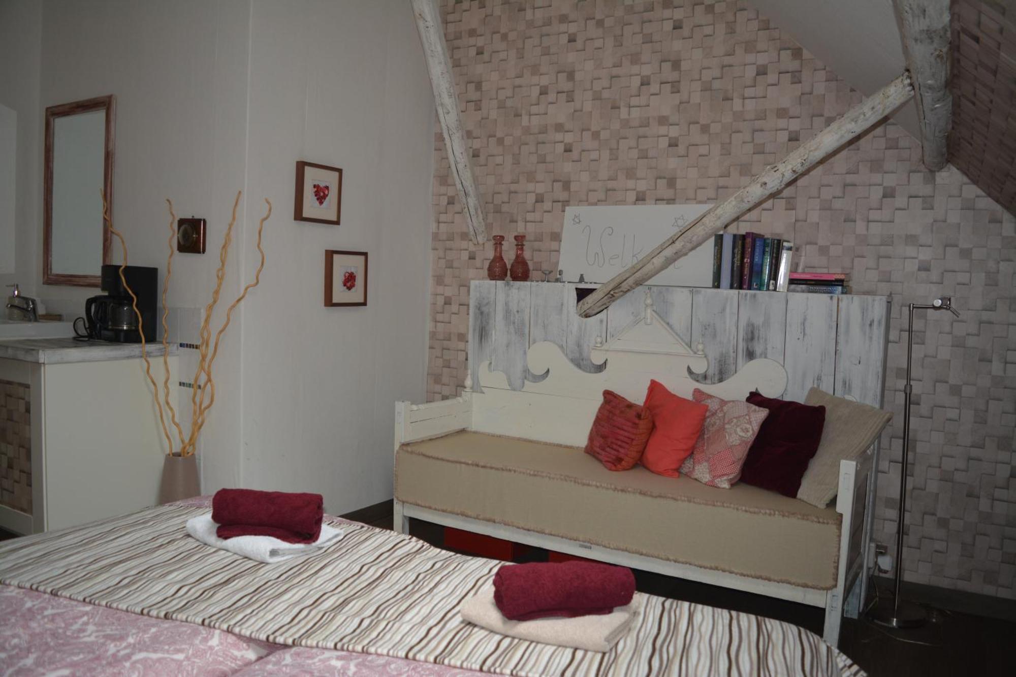 Tintaglia, Betaalbaar En Gastvrij Panzió Stadskanaal Kültér fotó